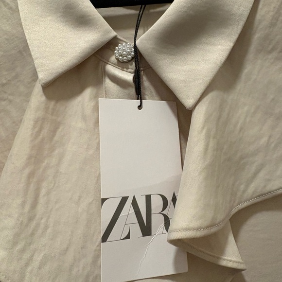 Zara Ruffled Blouse - Picture 6 of 6